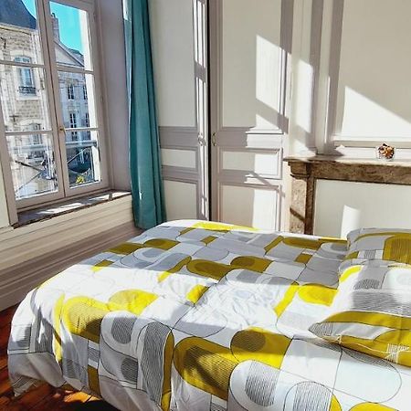 Appartement En Vieille Ville ブローニュ・シュル・メール エクステリア 写真